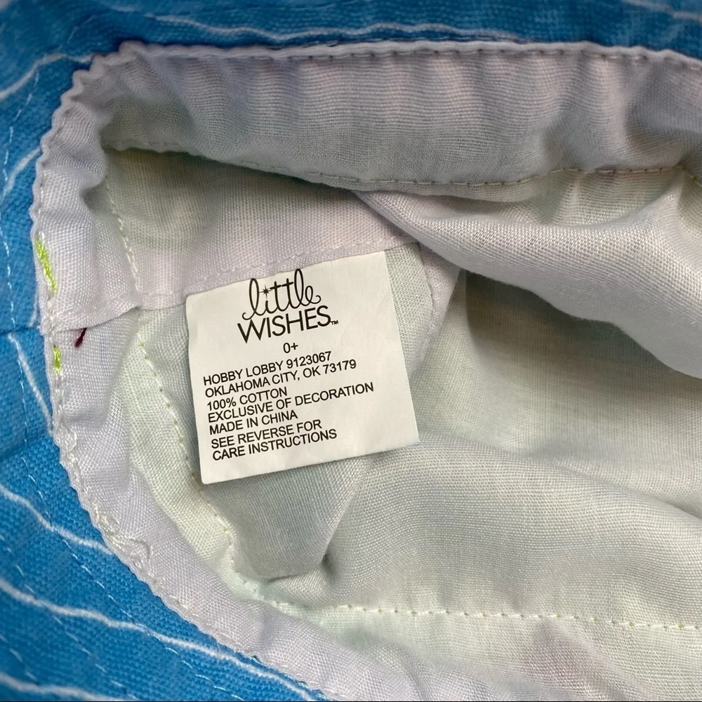 Little Wishes Baby sun hat Whale design